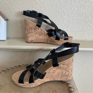 NWT Torrid strapy black Wedges women’s size 9.5 W